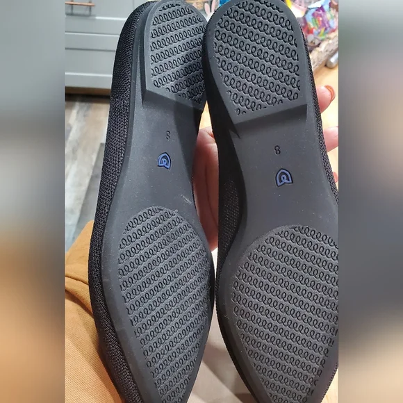 Rothy's Point flats "authentic" - Picture 3 of 3